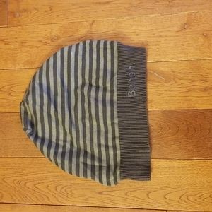 Bench beanie